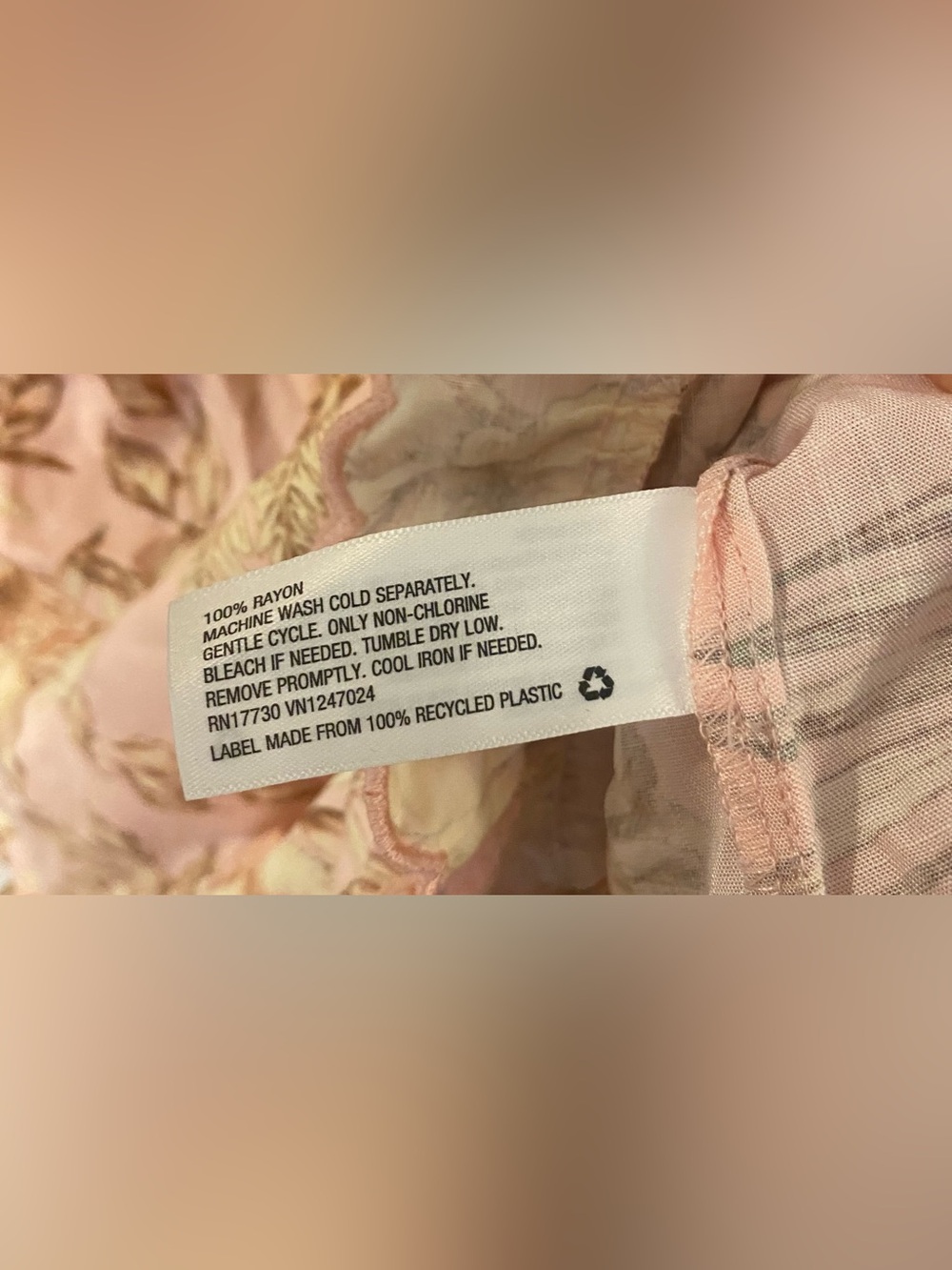 Agua Bendita Long Sleeve Short Wrap Romper NWOT Sz S Light Pink w/Tan & White - Picture 9 of 10
